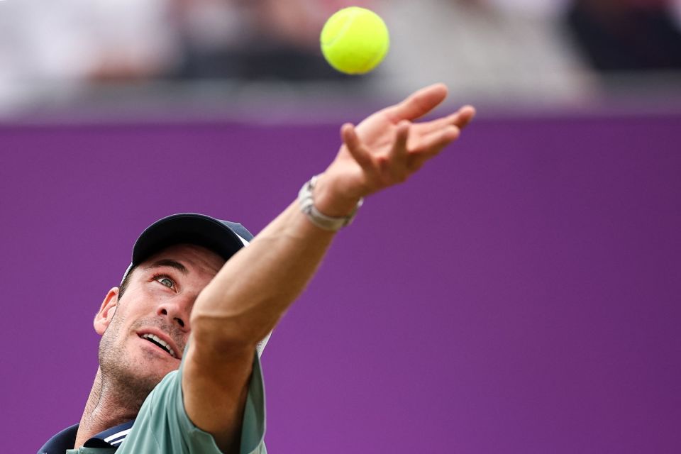 意甲综合：佛罗伦萨力克米兰 卡利亚里绝平尤文